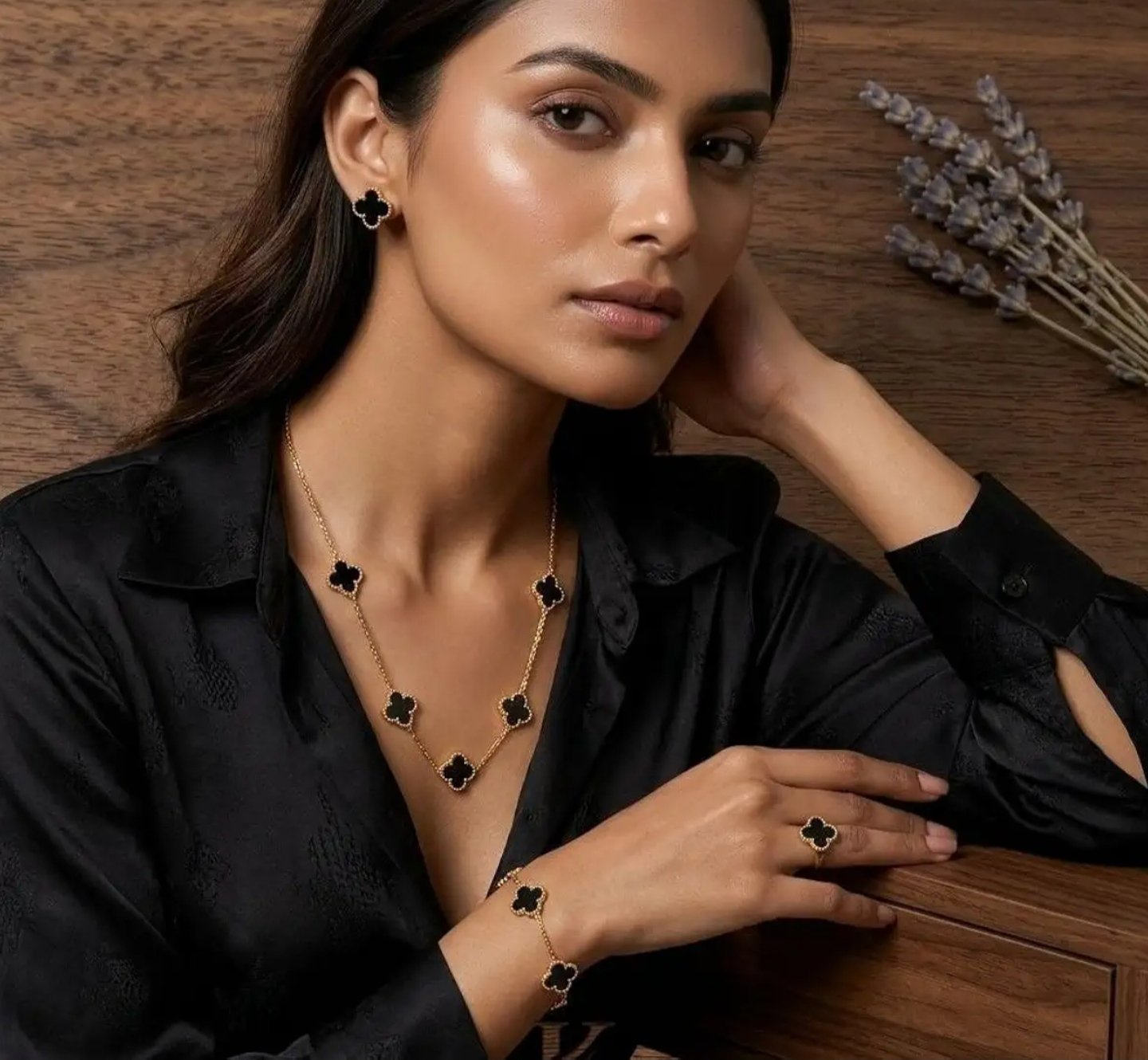 Onyx Clover Black Jewellery Set
