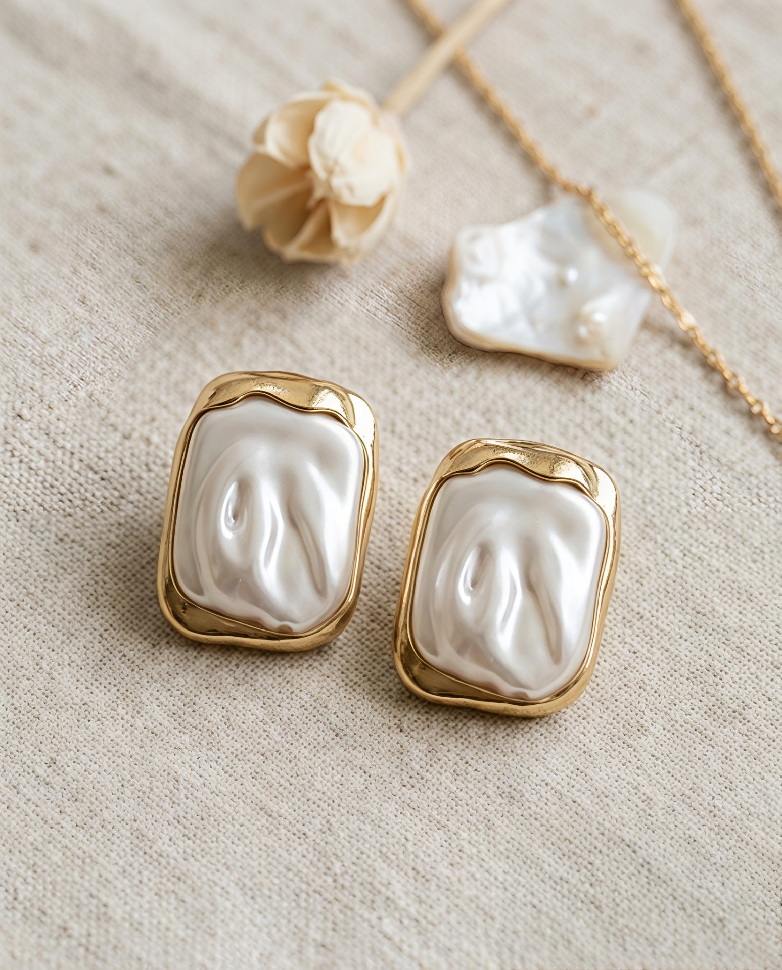 Lustrous Pearl Gold Earrings
